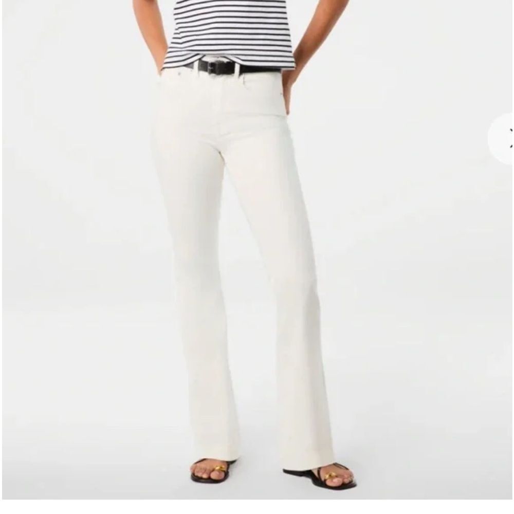 SPANXsculpt ReDefine Women's Flare Jeans White High Rise Size 6 Regular NWT